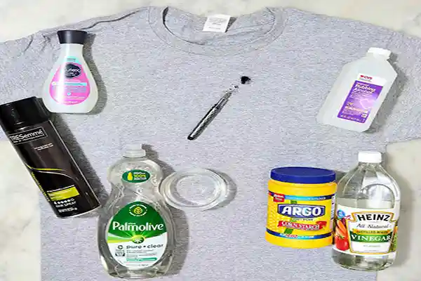 لکه خودکار روی کیف یا لباس محبوبتان افتاده؟ نگران نباشید! کامل‌ ترین آموزش پاک کردن انواع لکه ماژیک و خودکار با مواد دم‌ دستی و ساده